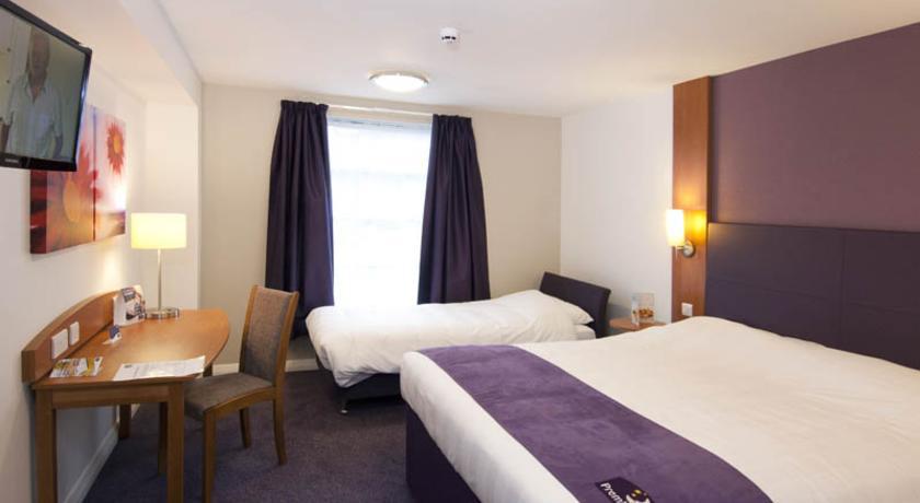 Premier Inn Basingstoke West Δωμάτιο φωτογραφία