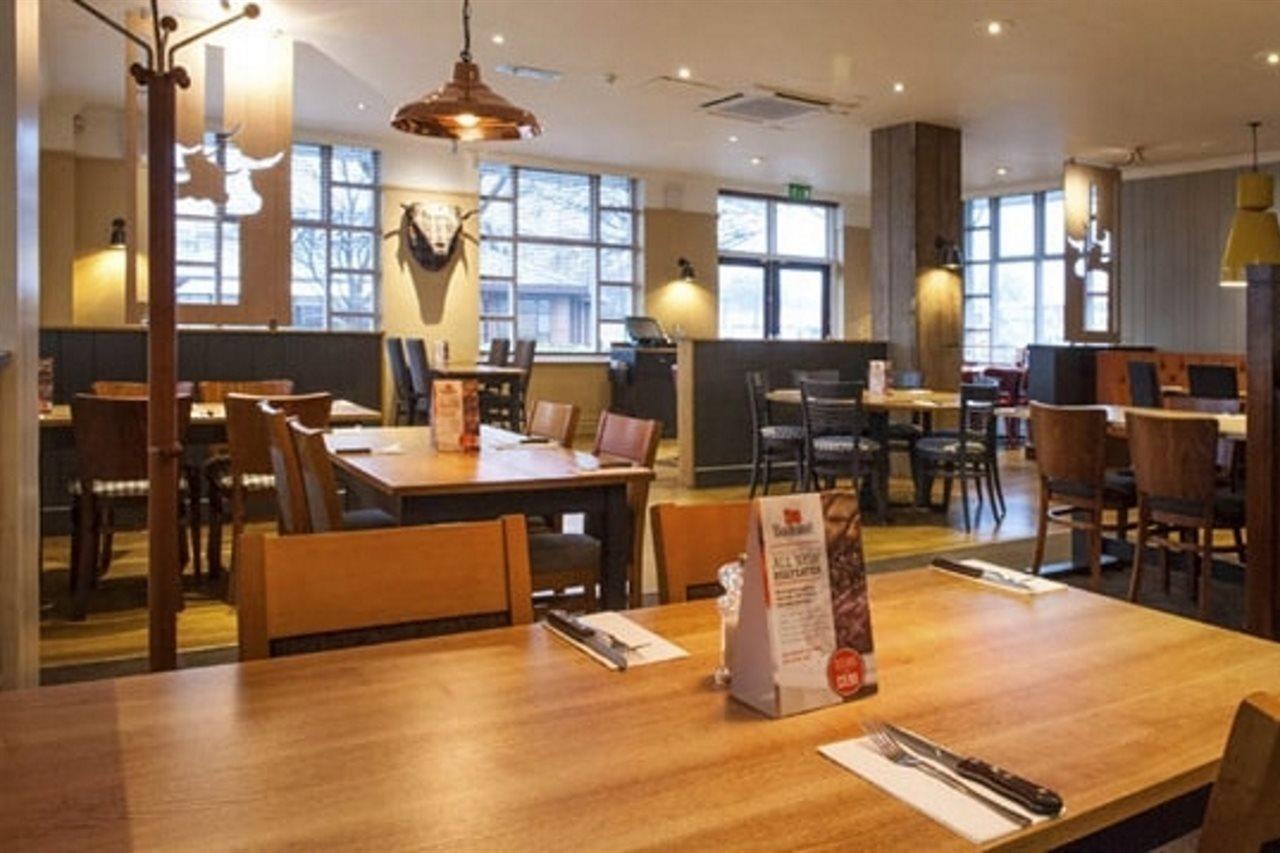 Premier Inn Basingstoke West Εξωτερικό φωτογραφία